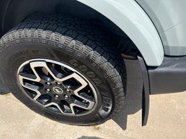 2023 Ford Bronco Base
