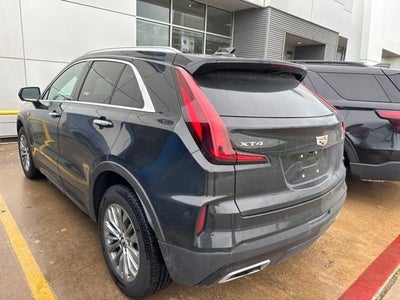 2025 Cadillac XT4 Premium Luxury