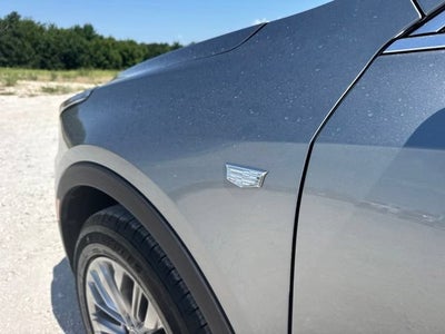 2025 Cadillac XT4 Premium Luxury