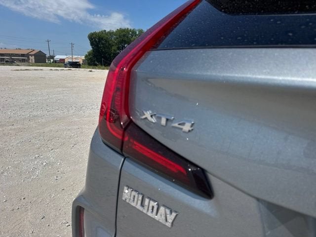 2025 Cadillac XT4 Premium Luxury