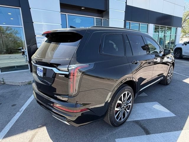 2022 Cadillac XT6 Sport