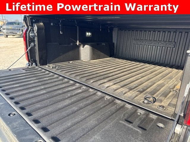 2025 Toyota Tacoma 4WD SR