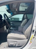 2017 Toyota Camry Hybrid LE