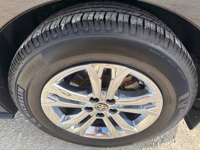 2023 Toyota Sienna XSE