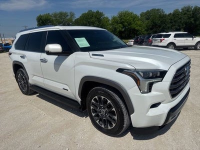 2024 Toyota Sequoia SR5