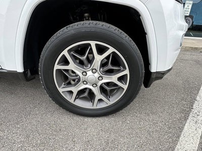 2018 Jeep Grand Cherokee Sterling Edition