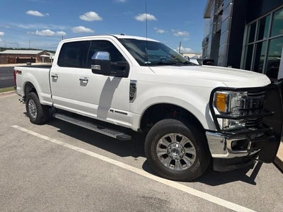 2017 Ford Super Duty F-250 SRW Lariat