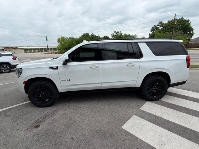 2023 GMC Yukon XL AT4