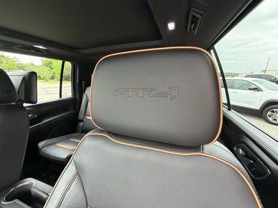 2023 GMC Yukon XL AT4