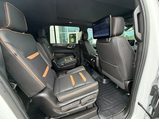 2023 GMC Yukon XL AT4
