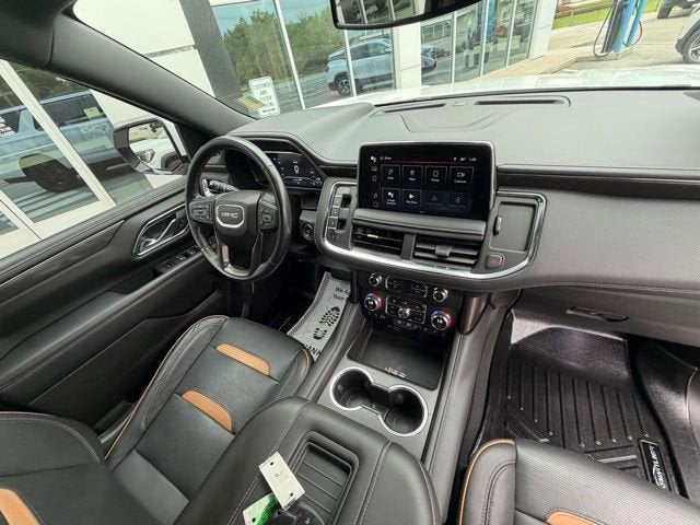 2023 GMC Yukon XL AT4