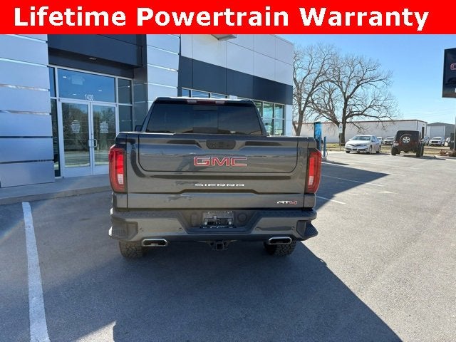 2022 GMC Sierra 1500 Limited AT4