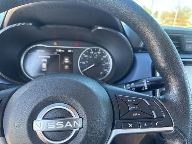 2023 Nissan Versa SV