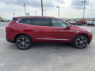 2020 Buick Enclave Essence