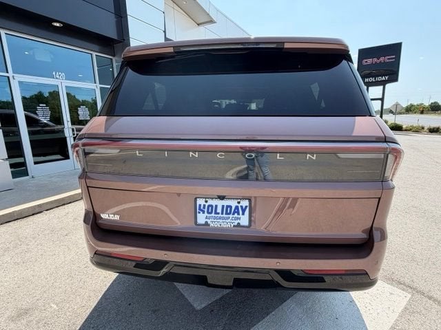 2025 Lincoln Navigator L Black Label