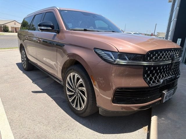 2025 Lincoln Navigator L Black Label