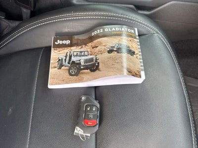 2022 Jeep Gladiator Overland