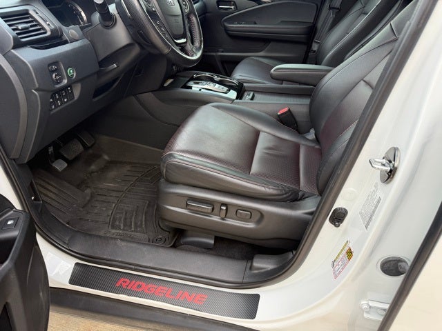 2022 Honda Ridgeline Black Edition