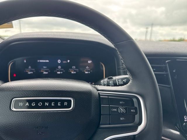 2024 Jeep Wagoneer Base