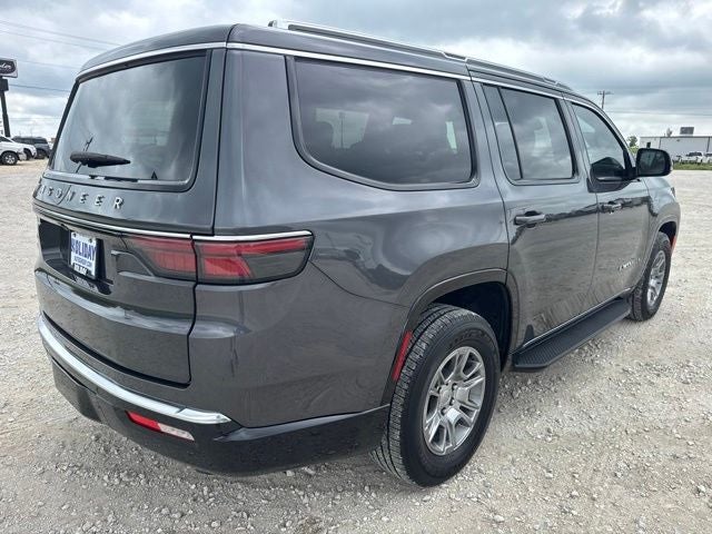 2024 Jeep Wagoneer Base