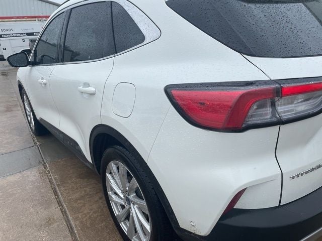 2021 Ford Escape Hybrid Titanium