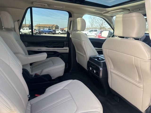 2024 Ford Expedition Max Platinum