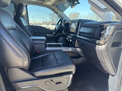 2024 Ford F-350SD Lariat