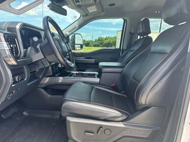 2025 Ford F-350SD Lariat