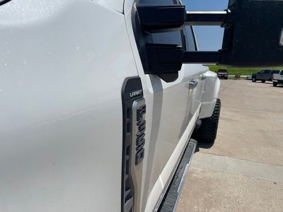 2024 Ford F-350SD Lariat