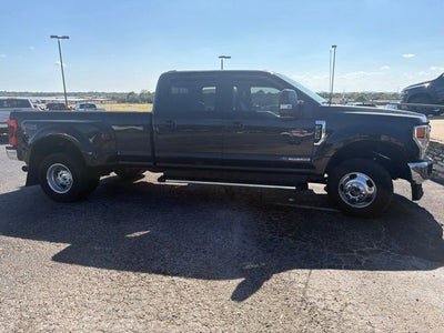 2022 Ford F-350SD Lariat