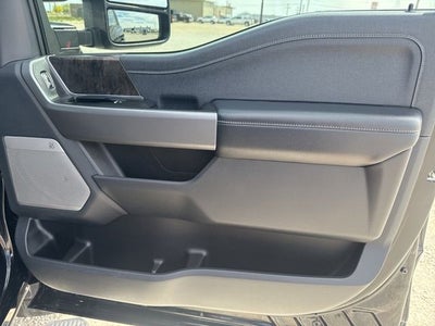 2025 Ford F-350SD Lariat