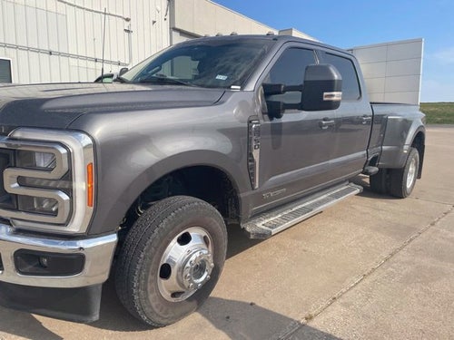 2023 Ford F-350SD Lariat
