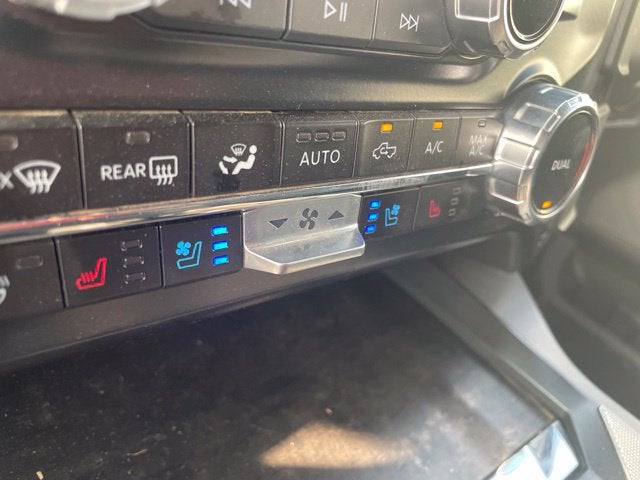 2023 Ford F-350SD Lariat