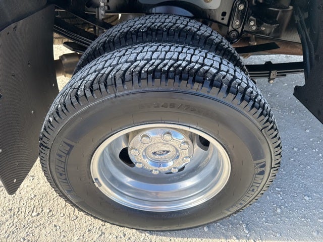 2023 Ford F-350SD Lariat