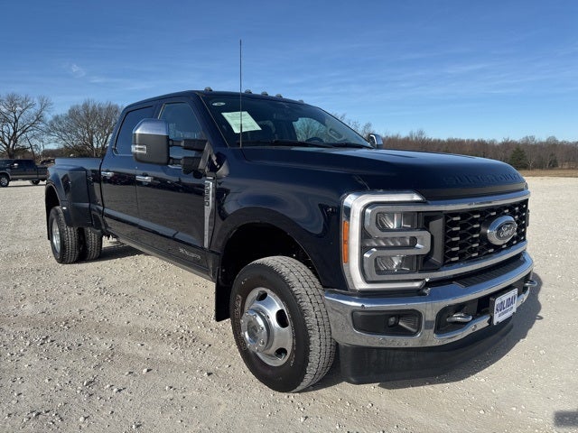 2023 Ford F-350SD Lariat