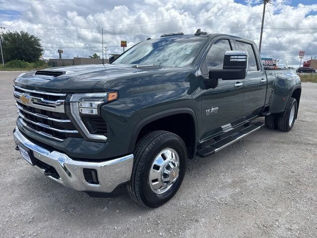 2025 Chevrolet Silverado 3500HD LTZ