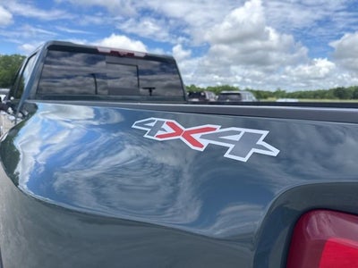 2025 Chevrolet Silverado 3500HD LTZ