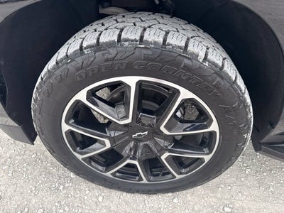 2023 Chevrolet Suburban RST