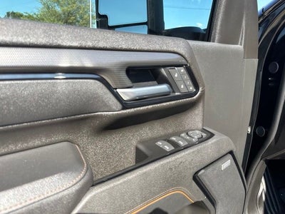2025 GMC Sierra 2500HD AT4