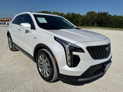 2022 Cadillac XT4 Premium Luxury