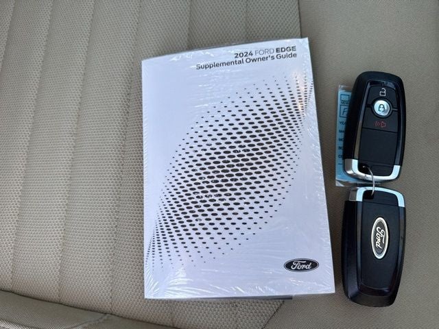 2024 Ford Edge SE