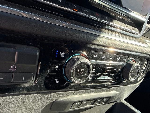 2025 Chevrolet Silverado 2500HD LTZ