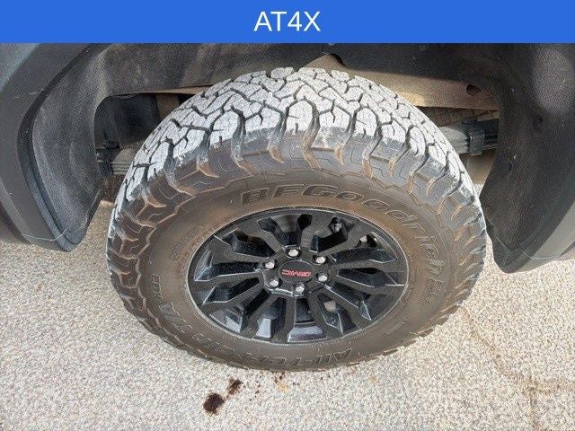 2023 GMC Sierra 1500 AT4X
