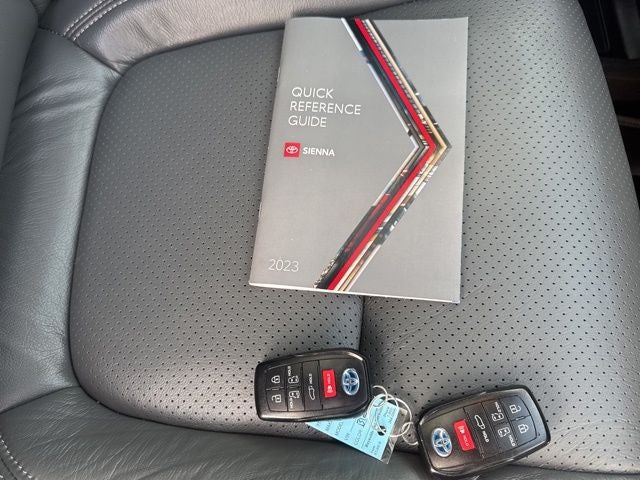 2023 Toyota Sienna XSE 7 Passenger