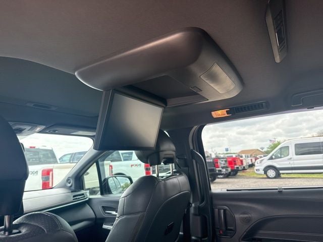 2023 Toyota Sienna XSE 7 Passenger