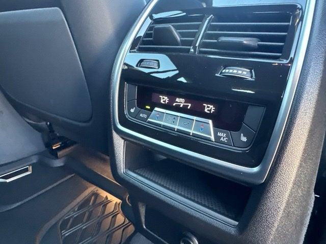2026 BMW X6 M60i