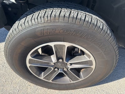 2023 Jeep Wrangler 4-Door Sahara 4x4