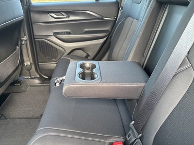 2025 Jeep Grand Cherokee GRAND CHEROKEE LAREDO 4X2