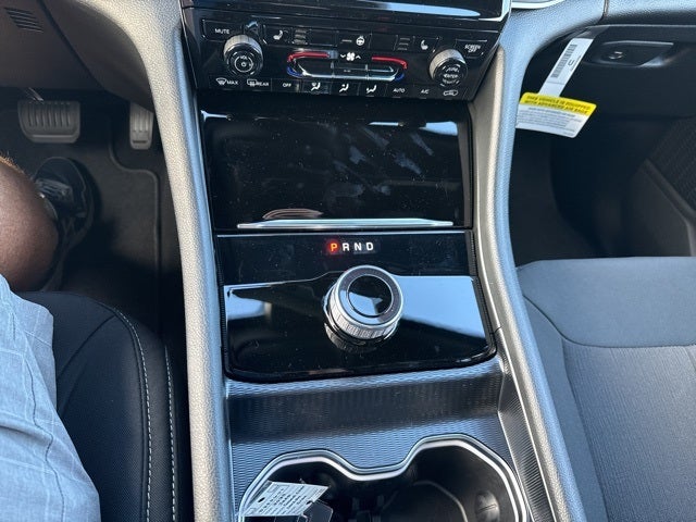 2025 Jeep Grand Cherokee GRAND CHEROKEE LAREDO 4X2