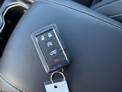 2025 Jeep Grand Cherokee GRAND CHEROKEE LAREDO 4X2